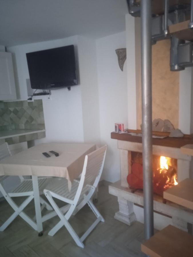 Casa Vacanza La Torre Palena Bagian luar foto